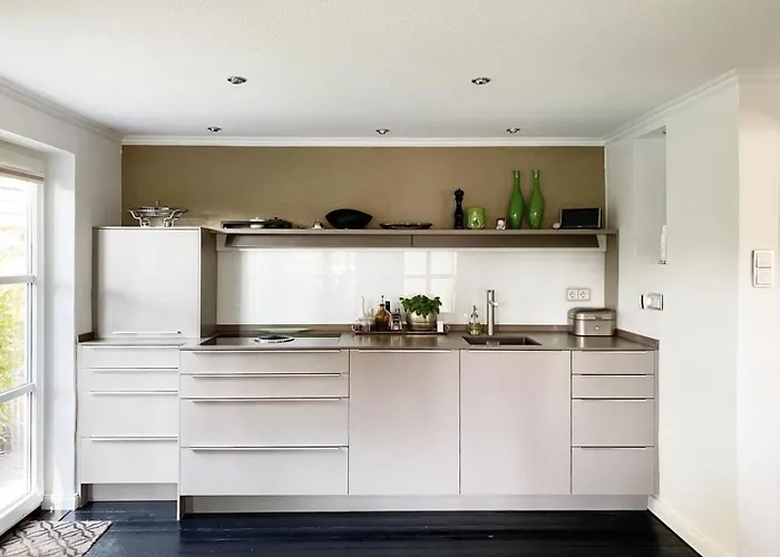 Feriehus Haus Cloude *